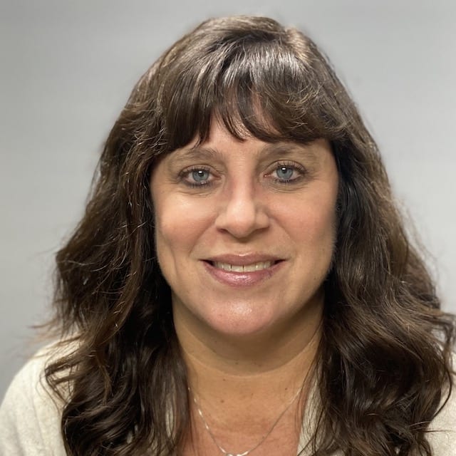 Jerilynn Schiedemeyer, OTR/L, CHT